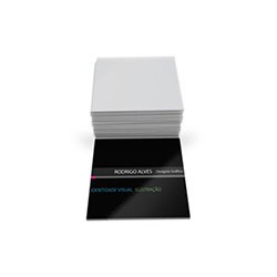 100 Cartões Mini - Verniz Total - 4x0 Frente